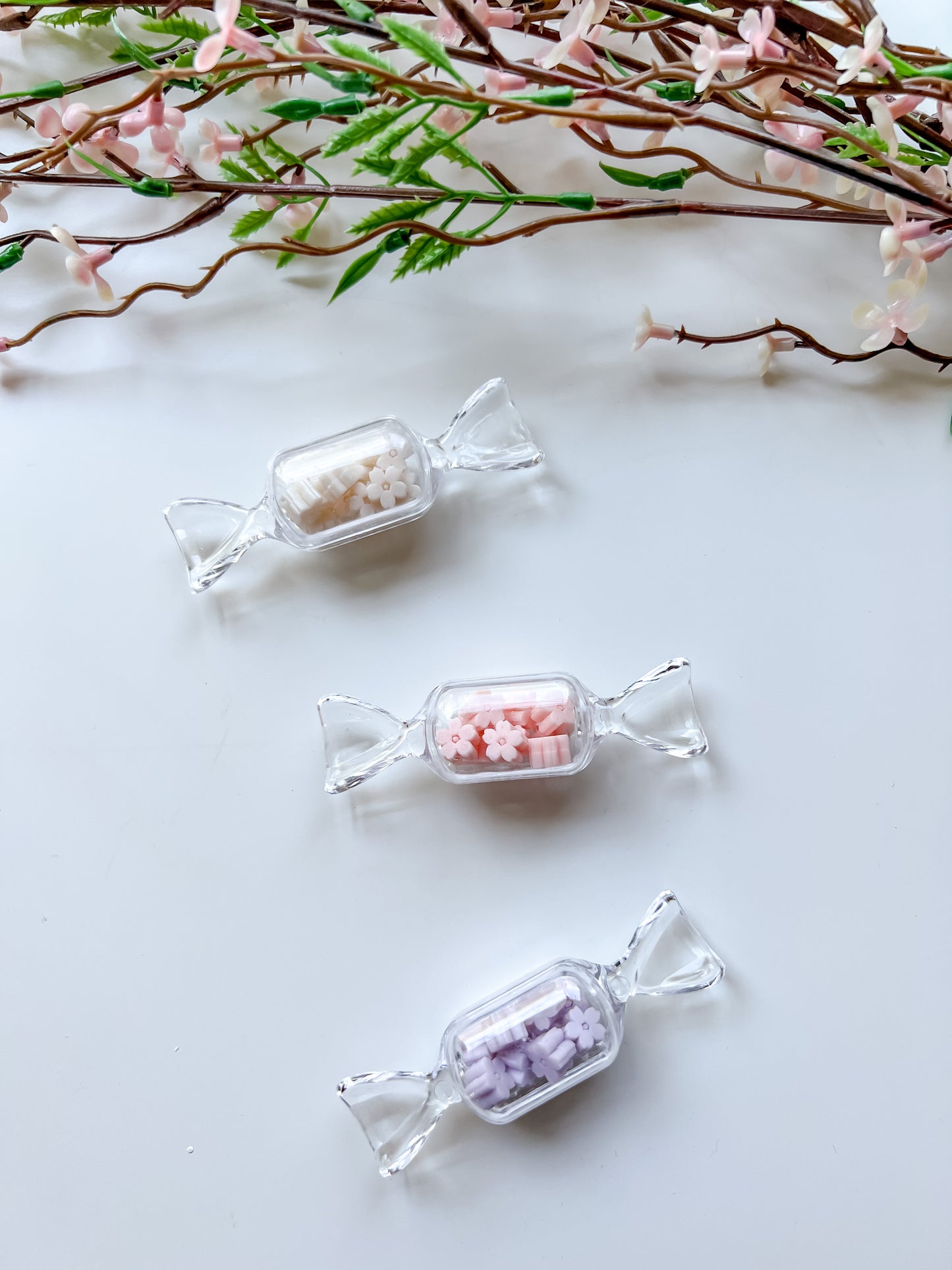 Candy Container filled with Flower Wax Beads