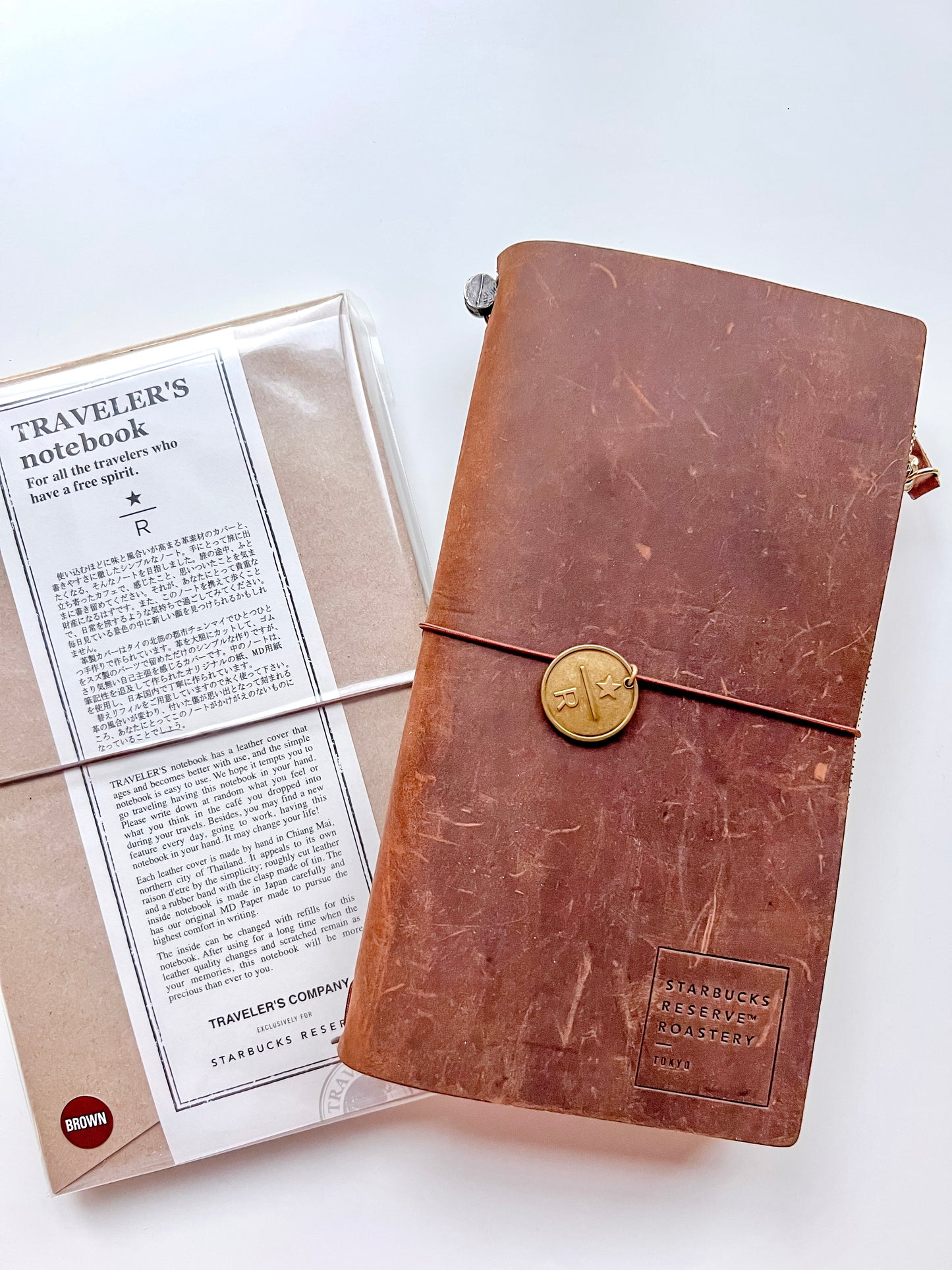 Starbucks Reserve Roastery Tokyo x Traveler's Company Traveler's Notebook Leather Cover Regular size "Brown"